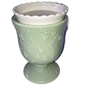 HALLMARK Moments of Beauty Tart Candle Warmer Ceramic Green White 7 inches